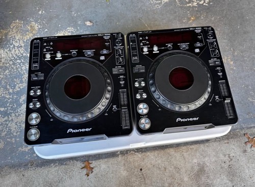 Cdjs 1000 set - cdjs, two