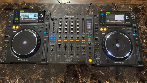 Pair pioneer cdj 2000 - pair, of